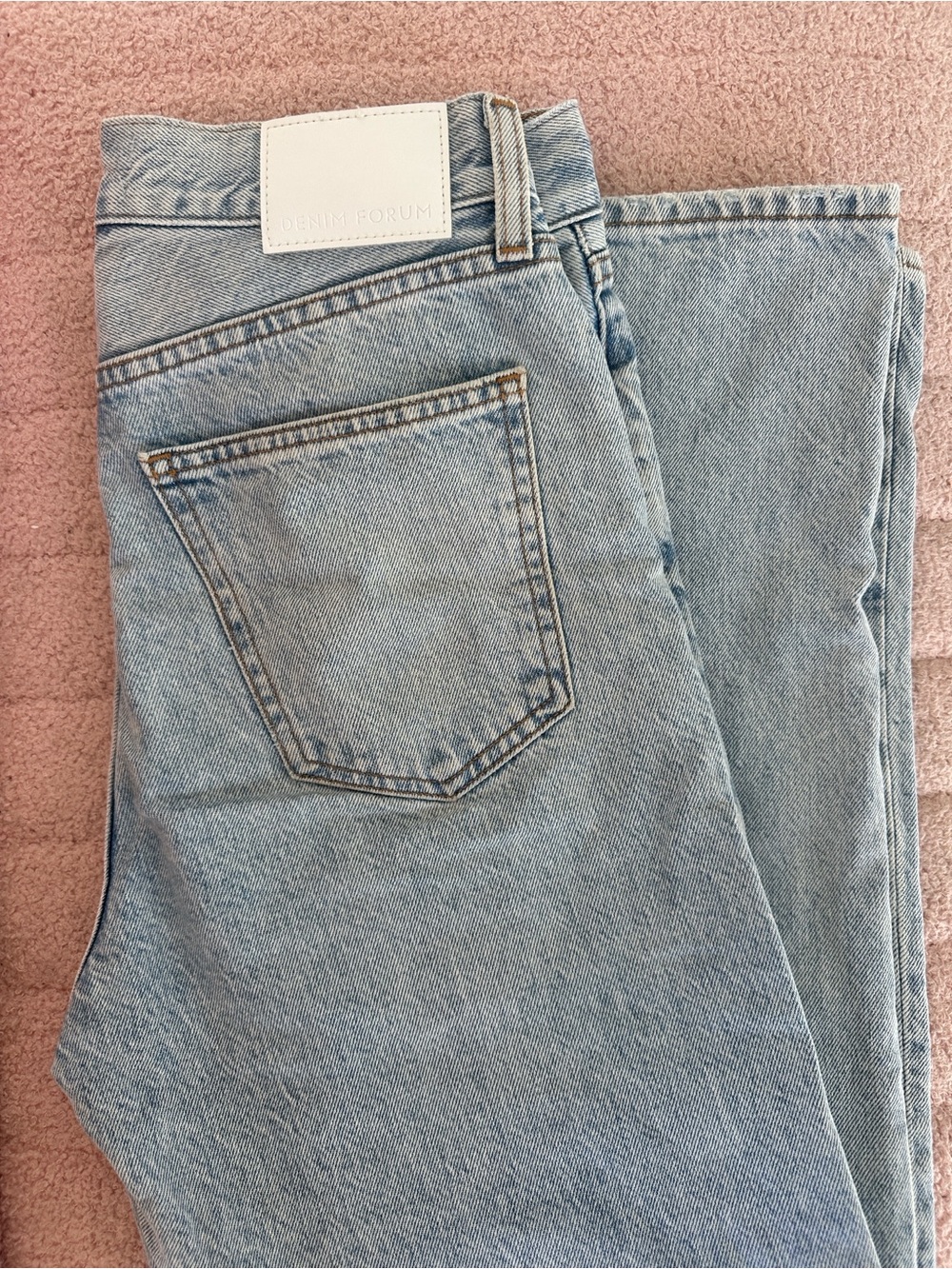 Aritzia Denim Forum Farrah High Rise Wide Jean, Size 26, 100% Cotton